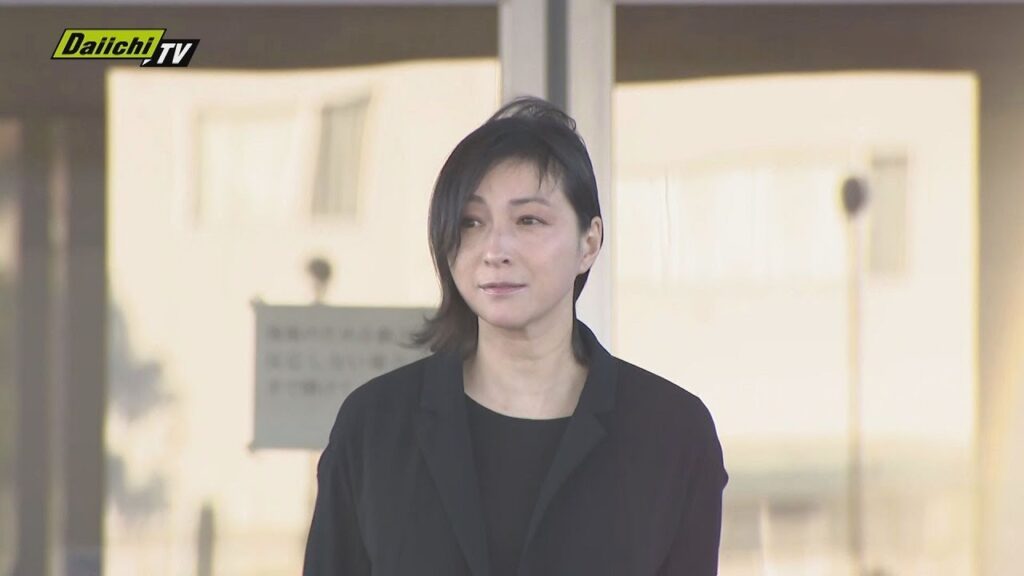 広末涼子 復帰か引退か:メンタルヘルスと芸能界のプレッシャーを振り返る
